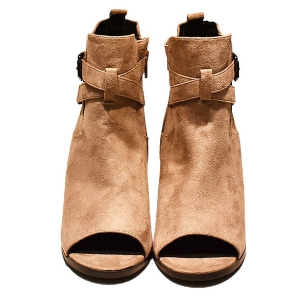 NWOT London Rag  Peep Toe Buckle Heeled Taupe Bootie Size 7 - Picture 4 of 11